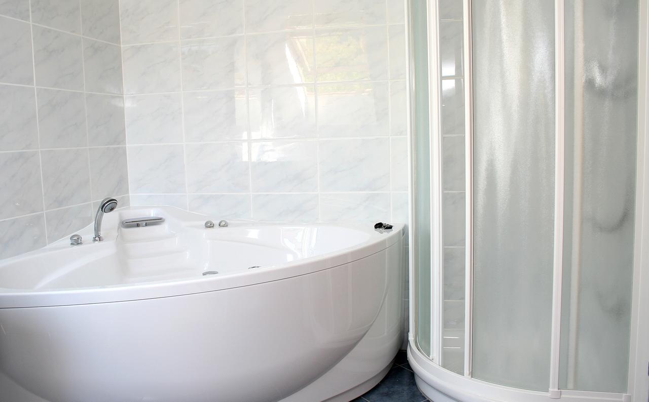Hotel Hum Lasko Ngoại thất bức ảnh