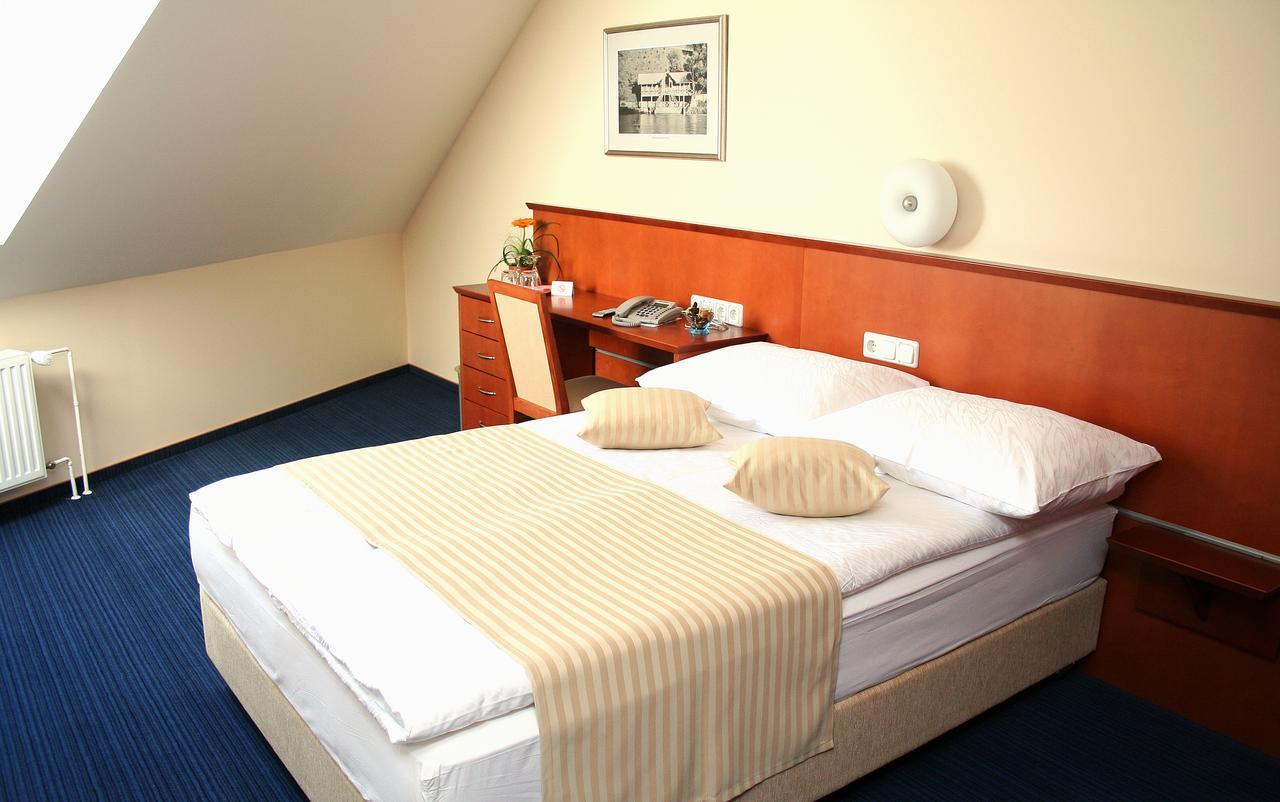 Hotel Hum Lasko Ngoại thất bức ảnh